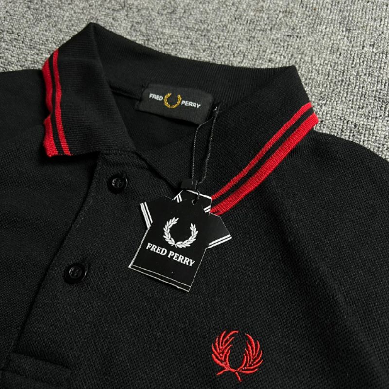 -FRMNSH- KAOS POLO FREDPERRY BLACK LIST RED FULL TAG LABEL CASUAL HYPE