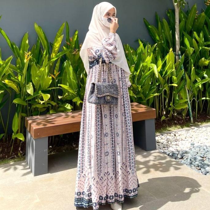 sahara dress latasha outfit