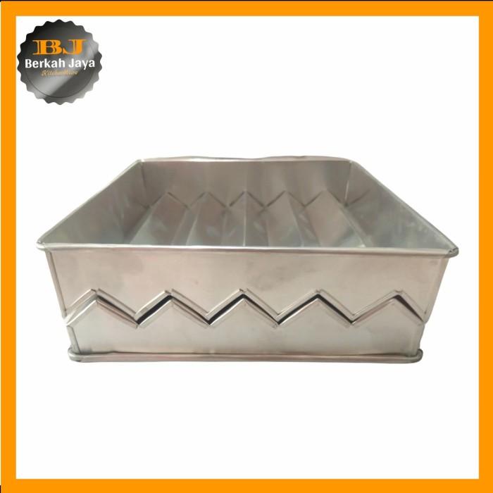 Loyang Kue Bolu Lapis Surabaya Zigzag 20x20 cm