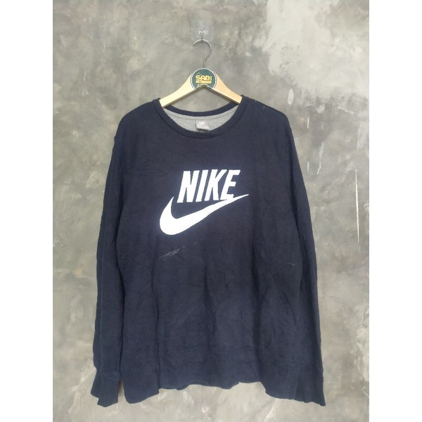 crewneck nike second