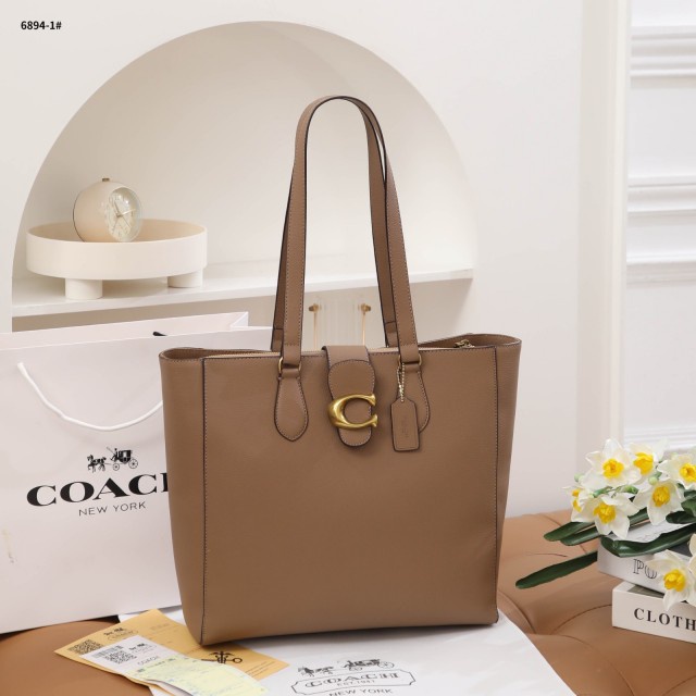 COA Leather Theo Tote Bag 6894-1