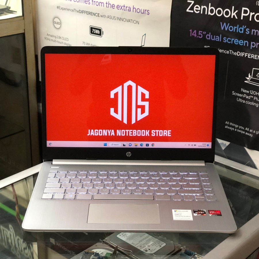 HP 14S FQ0020AU RYZEN 3 3250U RAM 8GB SSD 512GB Layar 14 FHD