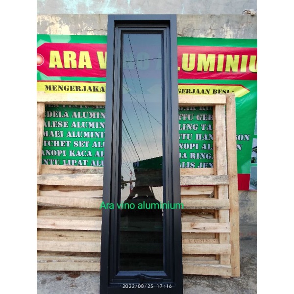 jendela aluminium ukuran T 150x40,luar kusen,merek inkalum kusen 3",kaca 5mm full,free packing kayu