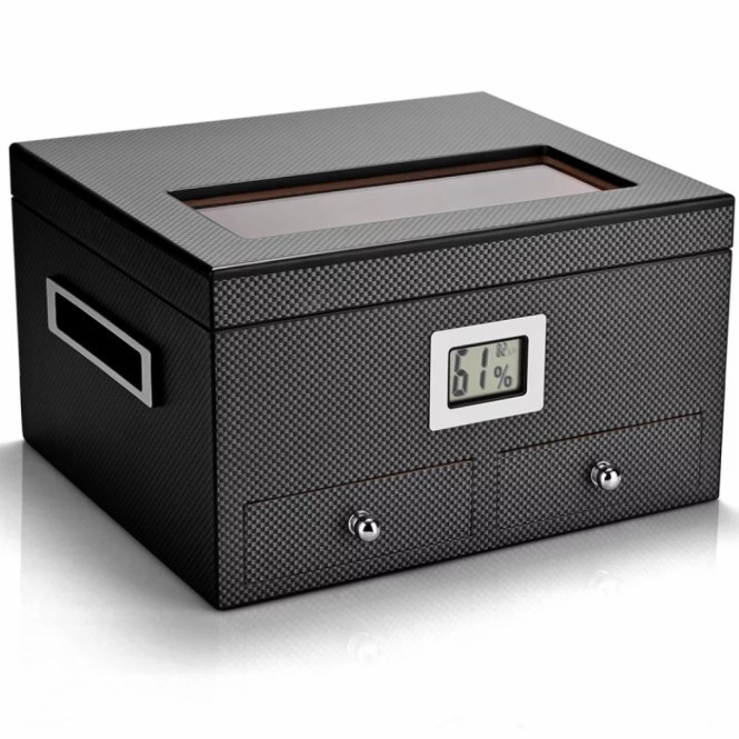 Cedar wood humidor box for cigar