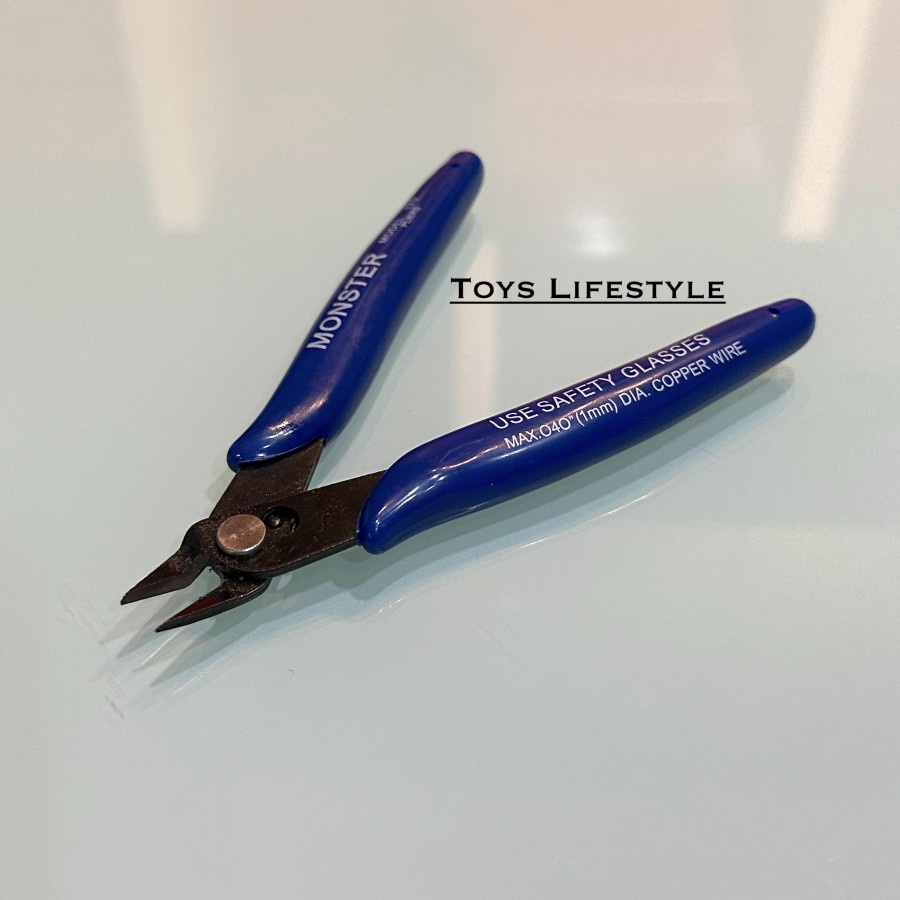 Tamiya Mini 4WD Craft Tools Sharp Pointed Side Cutter (Slim Jaw)