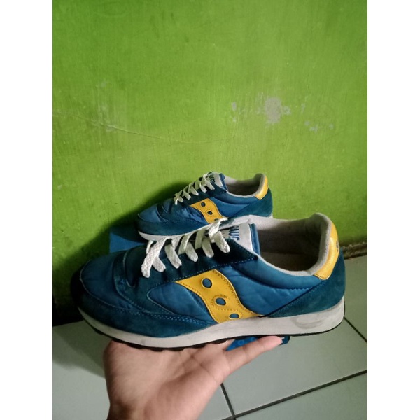Sepatu saucony jazz