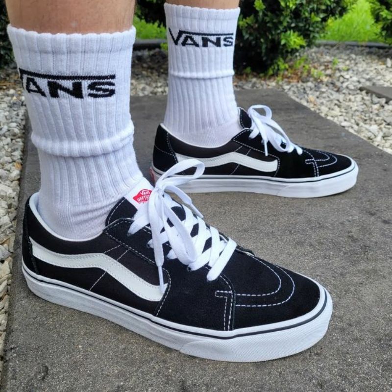 SEPATU SNEAKERS VANS SK8 LOW BLACK WHITE ORIGINAL  / FREE SOCKS VANS