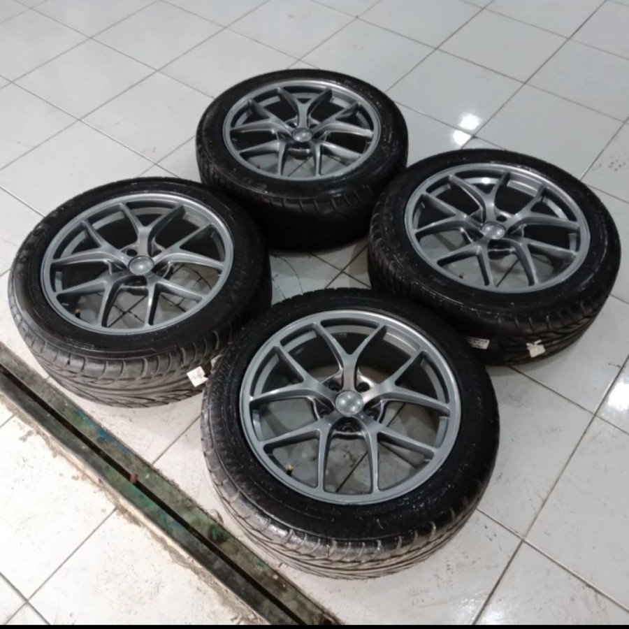 Velg Mobil Bekas Ring 18 Lubang 5 BBS F1 R18X8 H5X114,3 ET42 BAN 225 50 R18