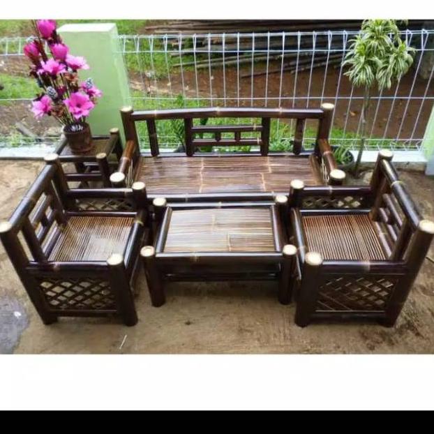 PROMO KURSI BAMBU HITAM SILANG FULL SET BONUS MEJA SUDUT DAN ASBAK BAMBU .
