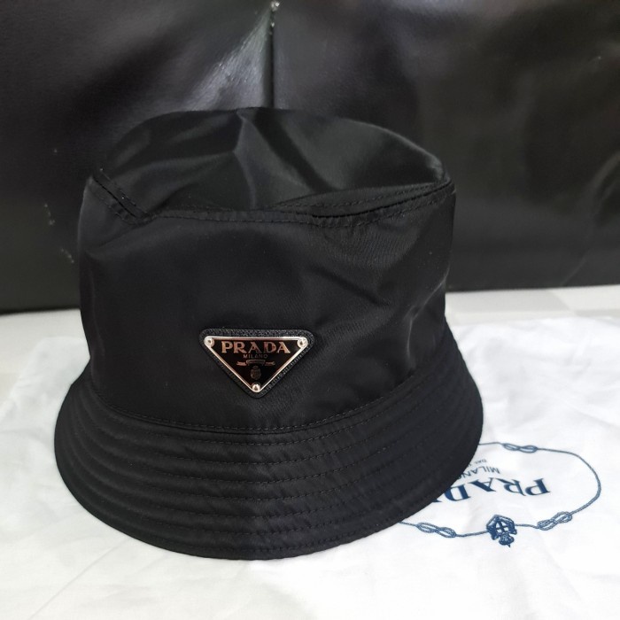 Terlaris Prada Hat Black Nylon