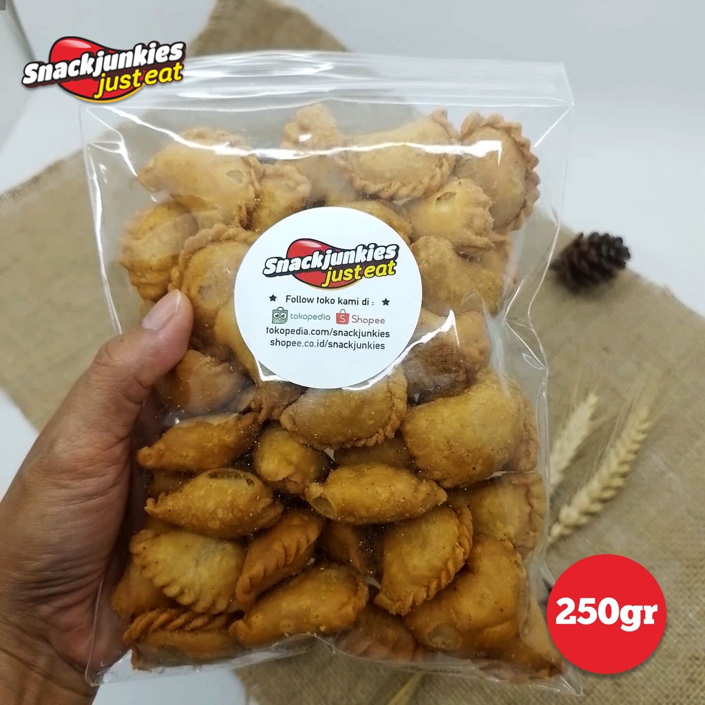 

Pastel Udang Isi Abon Ebi Mini Kering, Camilan Gurih & Enak