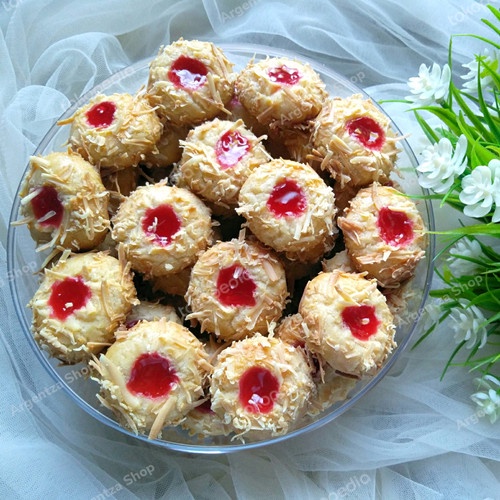 

Kue Kering/ Kue Lebaran/ Kue Cemilan Stroberi Thumbprint