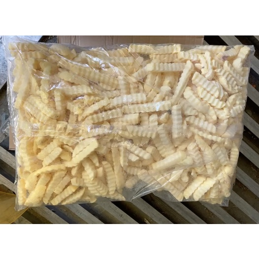 

Kentang goreng French fries 2.5 KG Crinkle cut Curah Horeca