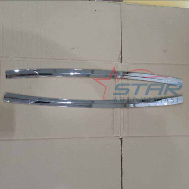 List kaca belakang chrome CALYA/SIGRA.
