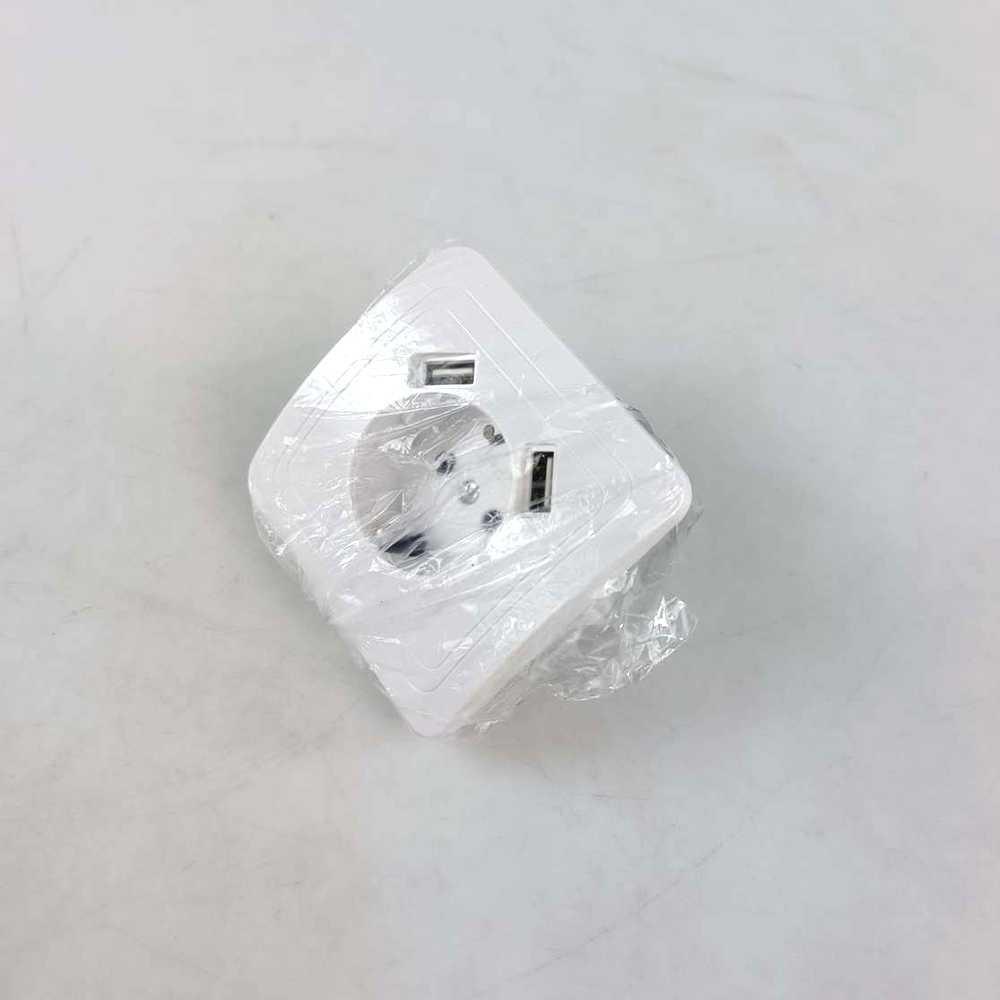 Stop Kontak Dinding USB Soket Listrik Square Wall Socket - B001 - White