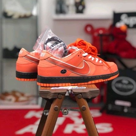 Nike SB Dunk Low x Concepts &quot;Orange Lobster&quot;