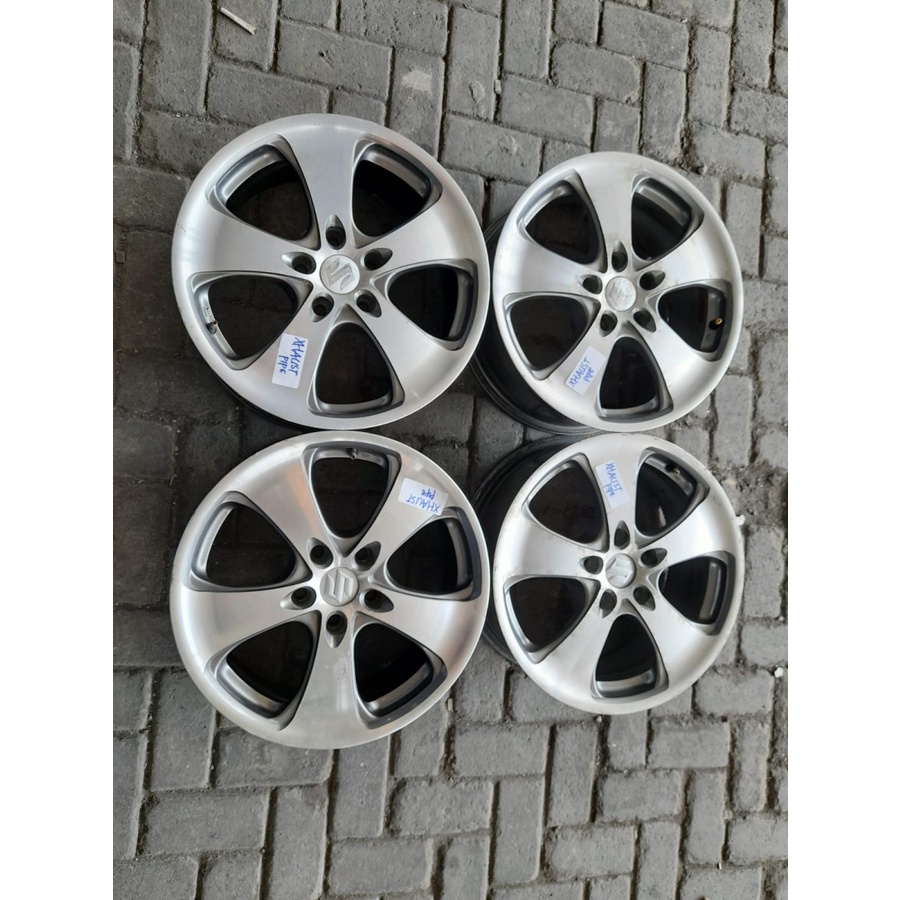 Velg Mobil Bekas Ring 17 Baut 5 STD APV LUXURY R17X7 5X114,3 ET42