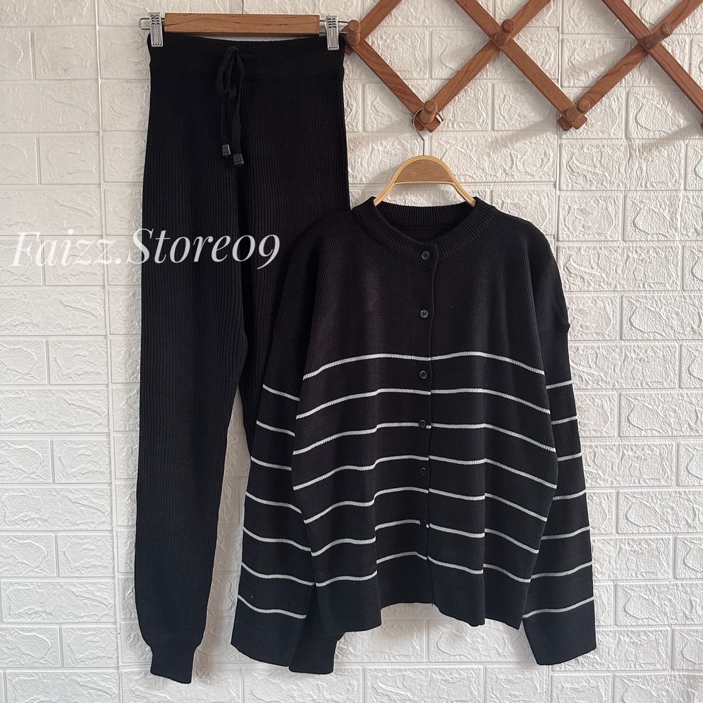 ONESET TIRA CARDIGAN RAJUT FULL KANCING MOTIF GARIS SETELAN CELANA KULOT DAN JOGER RAJUT WANITA