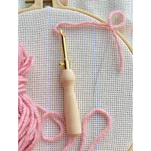 Jarum Sulam Punch Needle Embroidery Gagang Kayu Handicraft Tool Knitting Poking Cross Stitch Pen DIY