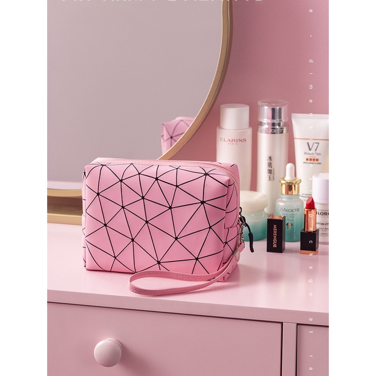 Make up Pouch Motif Geometris/Tas Makeup Kosmetik PU Tahan Air