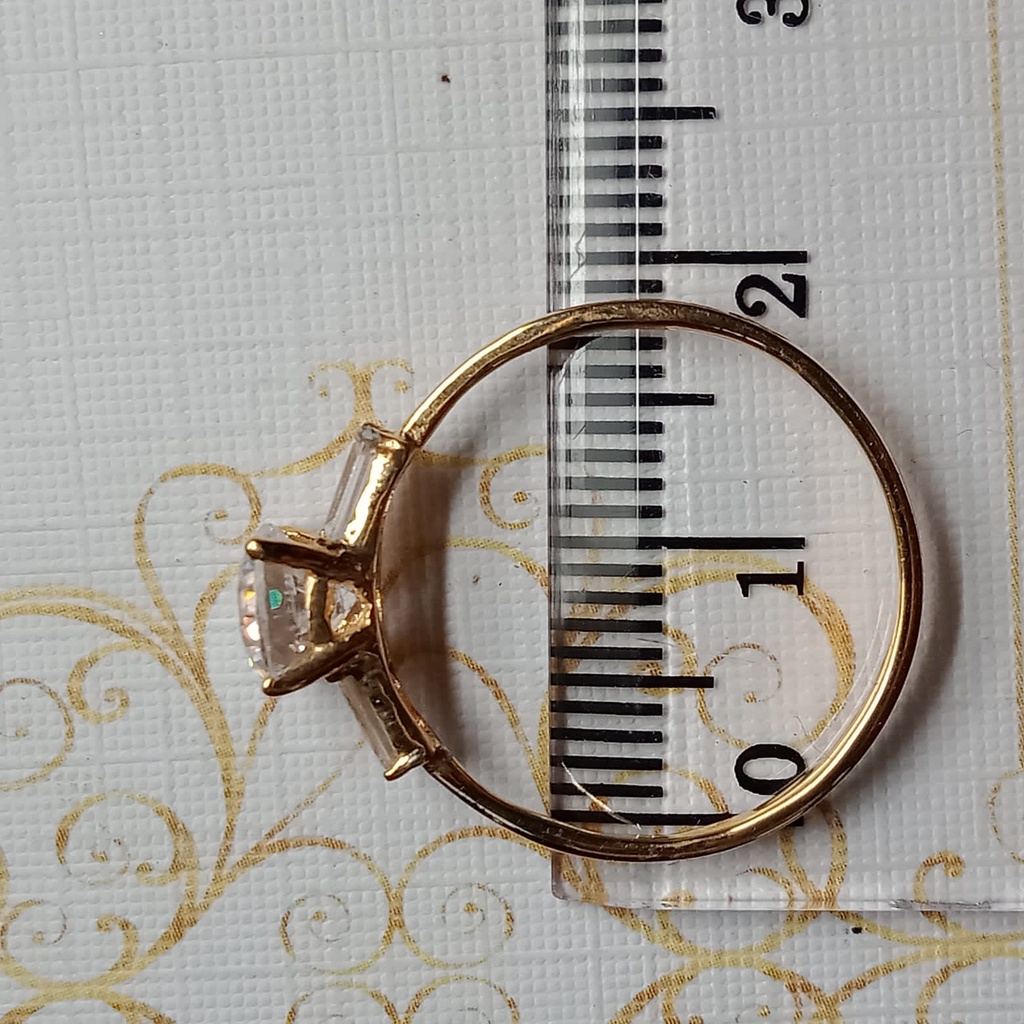 Cincin Emas 17K - 1.55 Gr Kadar 750 - 4458