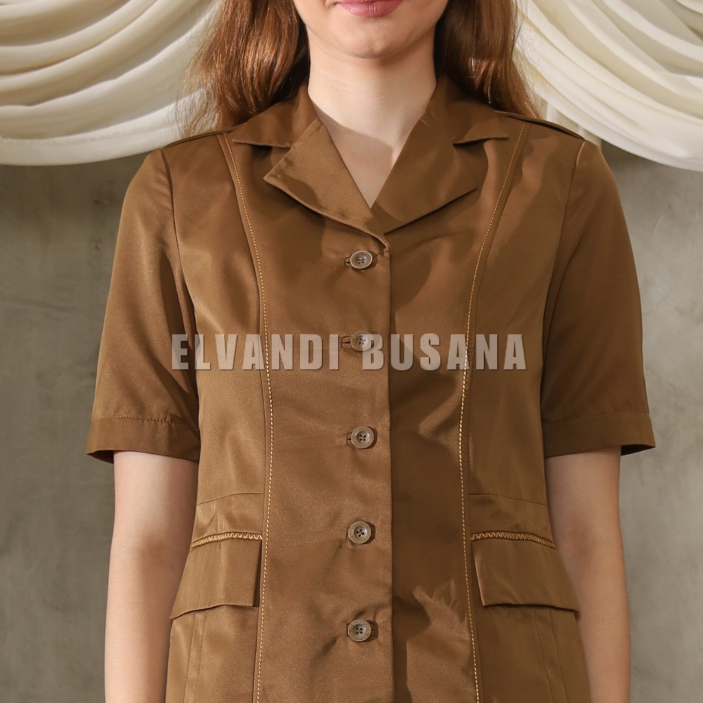 BLAZER WANITA B&amp;V LYNELLE / Seragam PNS / Baju PDH PNS Wanita / Baju Dinas Pemda Wanita / Baju Khaki PNS Wanita / Seragam ASN Wanita / Baju Guru Wanita / Baju PDH Lengan Pendek - 7006 Pemda Aceh / Coklat Tua Gelap