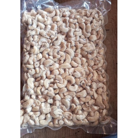 

kacang mede import vacum 1kg