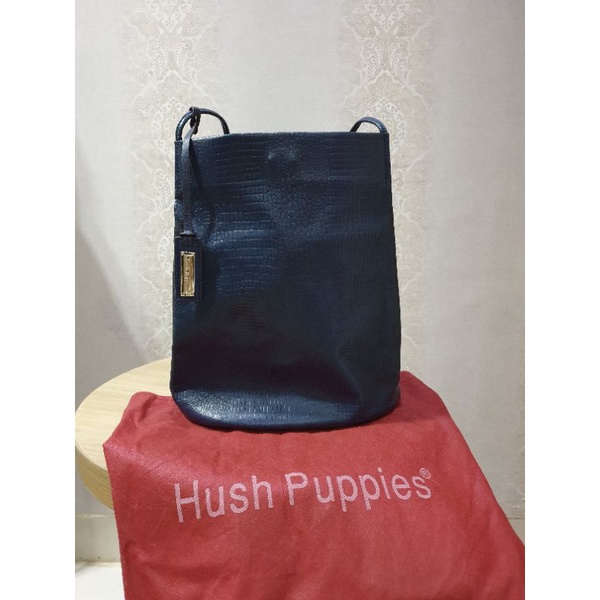 Preloved tas wanita second Hush Puppies original navy