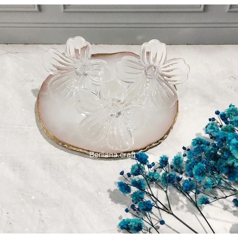 ( 3 pcs ) Mote Kelopak Bunga Bening 5 Kelopak 4,4cm