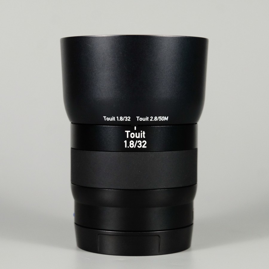 Carl Zeiss Touit 32mm F1.8 for Sony used mulus