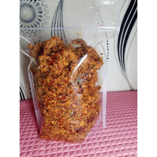 

usus krispy pedas daun jeruk