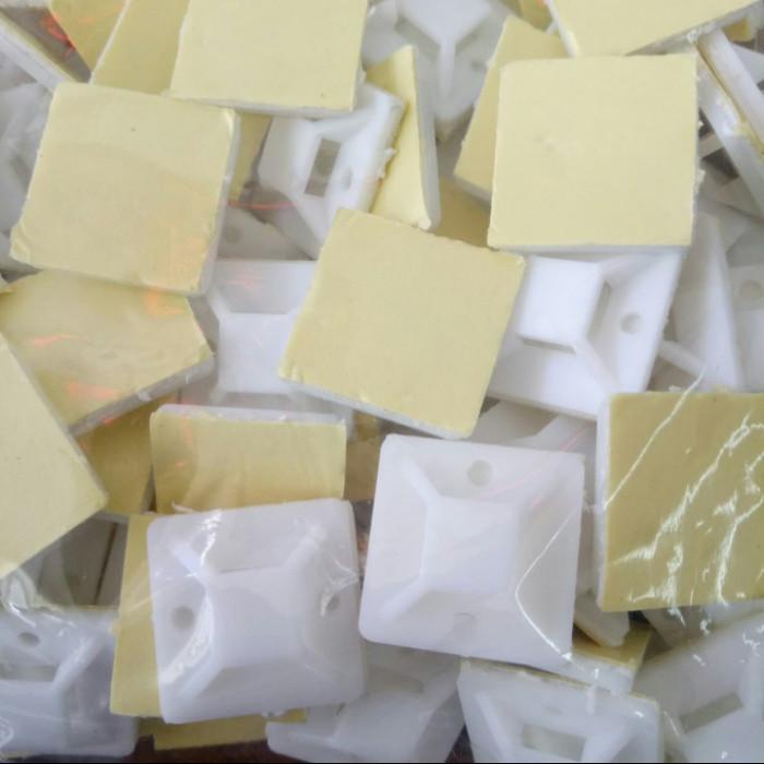 

Tempat Kabel Tis / Pegangan Untuk Kabel Tis Jual Per Pak Isi 100Pcs