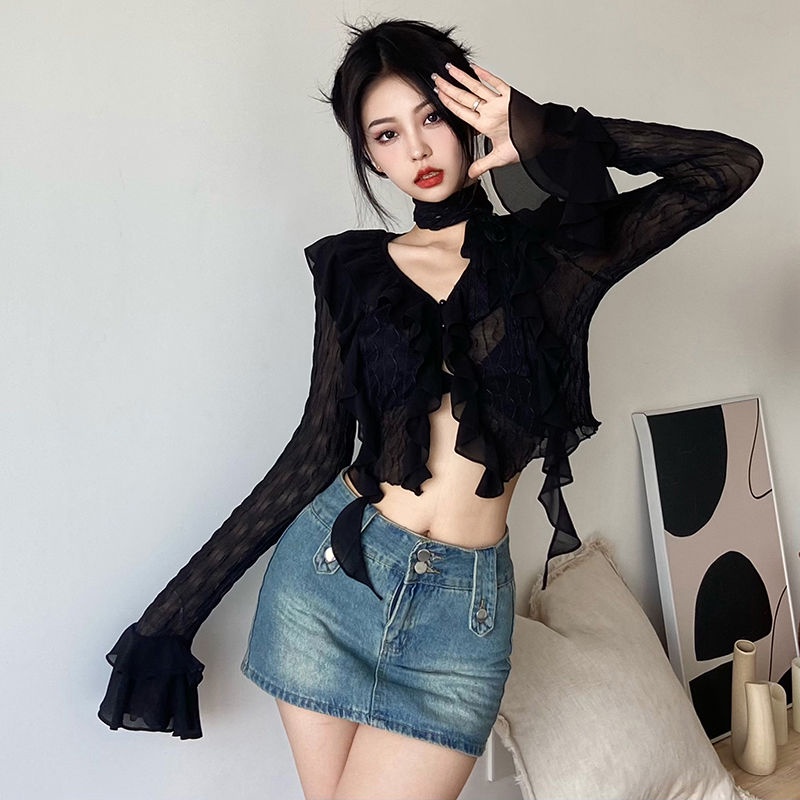 Red Adik kerajaan gaya suasana hitam ruffles jahitan V-neck lengan panjang T-shirt jantung mesin mesh perspektif slim chic top