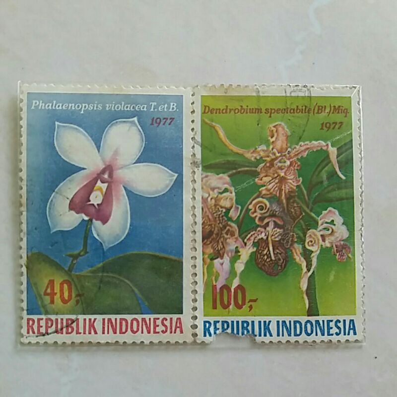 

(AC) Perangko Indonesia 1977 Anggrek Set 2pcs Used