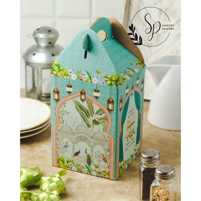 

Zafina - Box Toples Lebaran Kotak Kue Kering Dus Cookies Idul Fitri 056