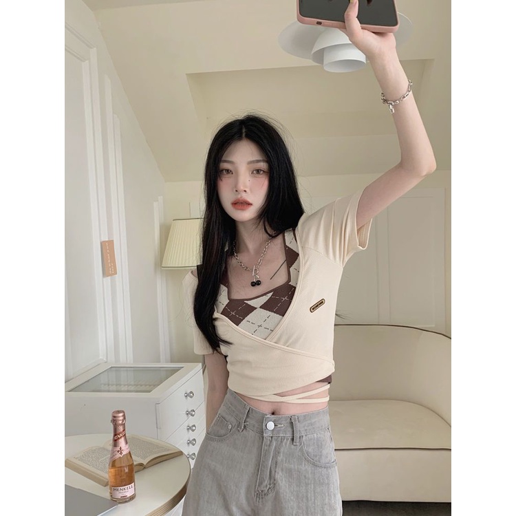 Red Musim panas baru manis keren hot girl style V-neck strap short top + plaid hanging neck vest slim fit and thin suit female