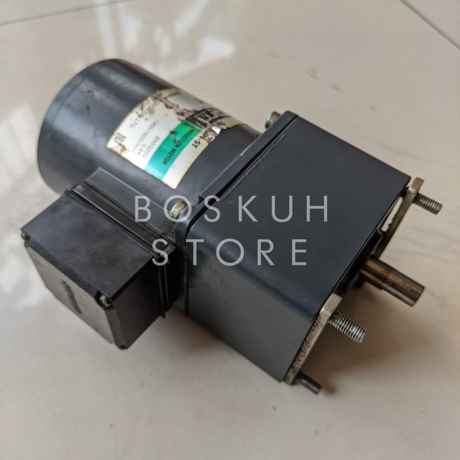 Dinamo Oriental Motor Gearbox 40W 1:30 220V 40 Rpm