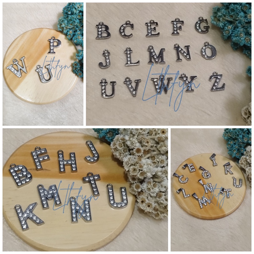 LIONTIN KALUNG WANITA // LIONTIN HURUF 4 UKURAN