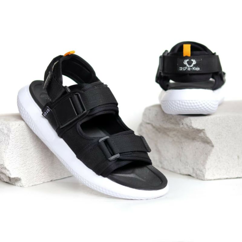 AKIRA Sandal Pria Casual Kekinian Sepatu Sandal Outdoor Traveling