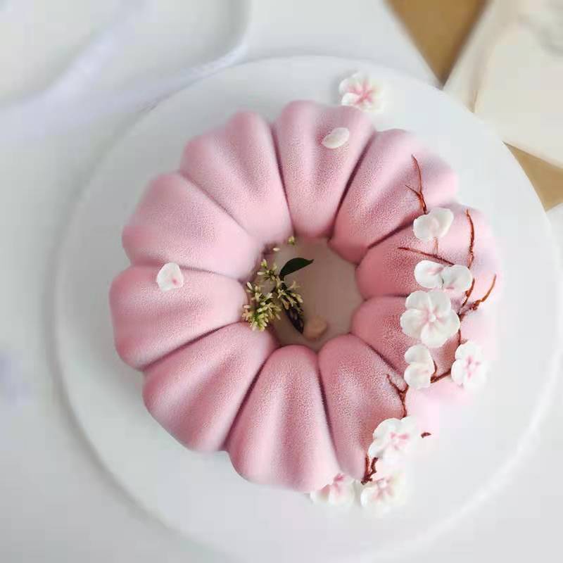 Cetakan Silikon Puding Es Cake Kue Coklat Tahan Panas Silicone Premium Bundt Pan Intreccio Honore Sakura Origami Doucer Gemma Moment Tart Vortex Cloud Square Amore Bombee Armony Swirl Norma Moonlight Eclipse Ti Voglio Armonia Girintodo Vague Matelasse