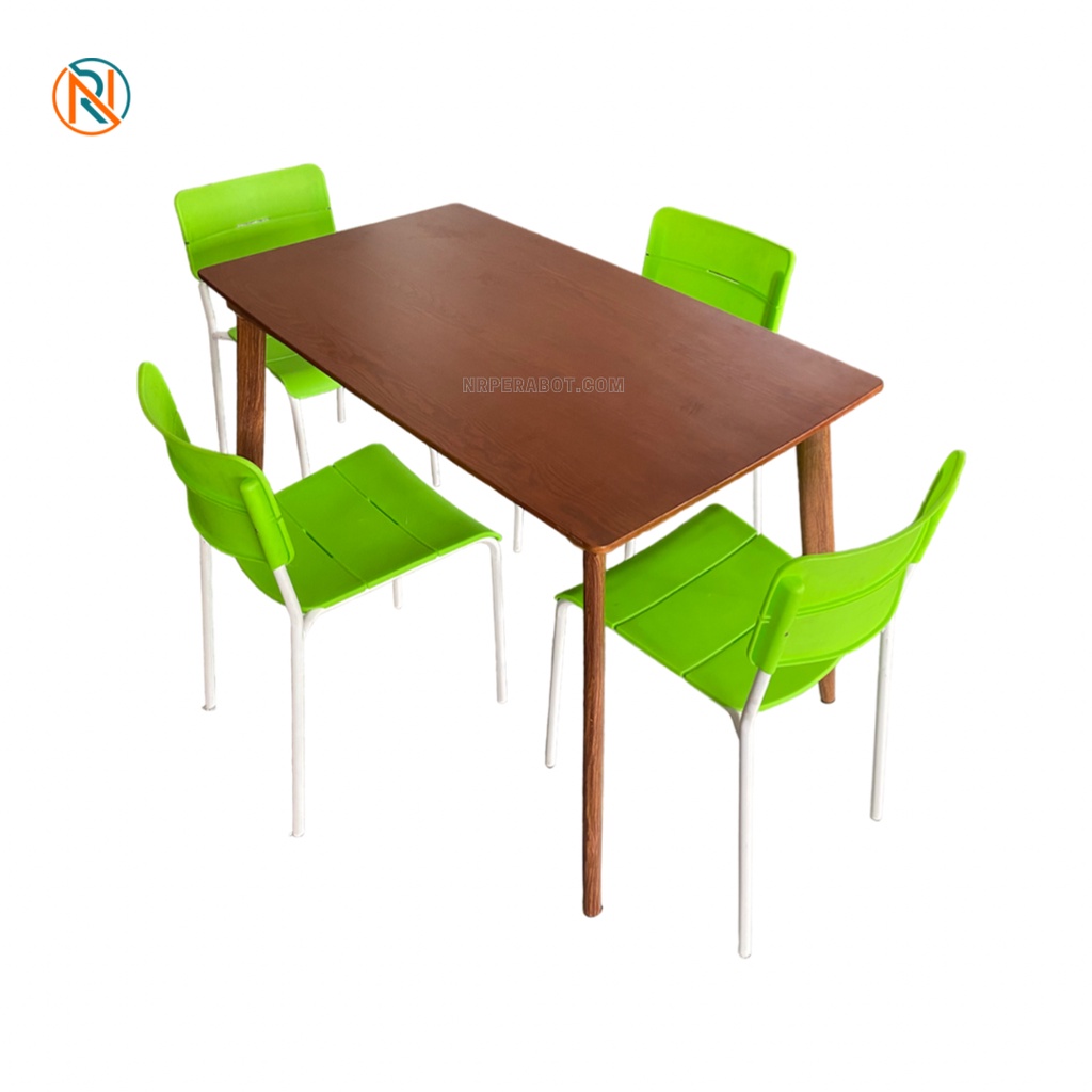 MEJA MAKAN PLASTIK 4 KURSI
