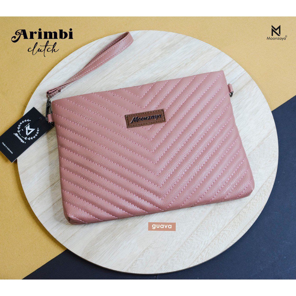 ARIMBI CLUTCH by MOONZAYA