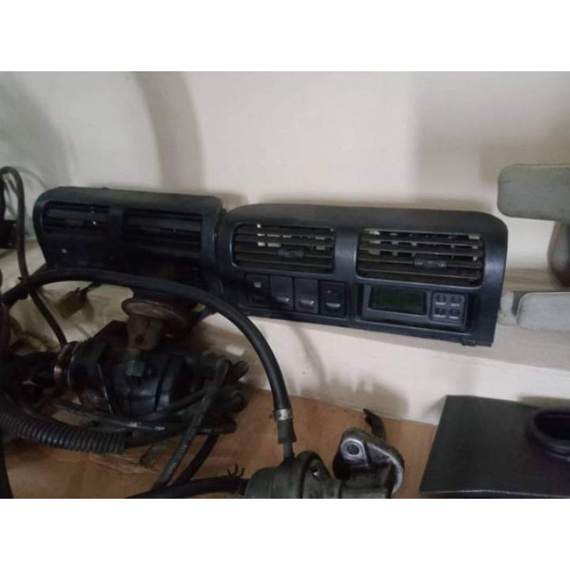 kisi kisi Ac mobil Timor