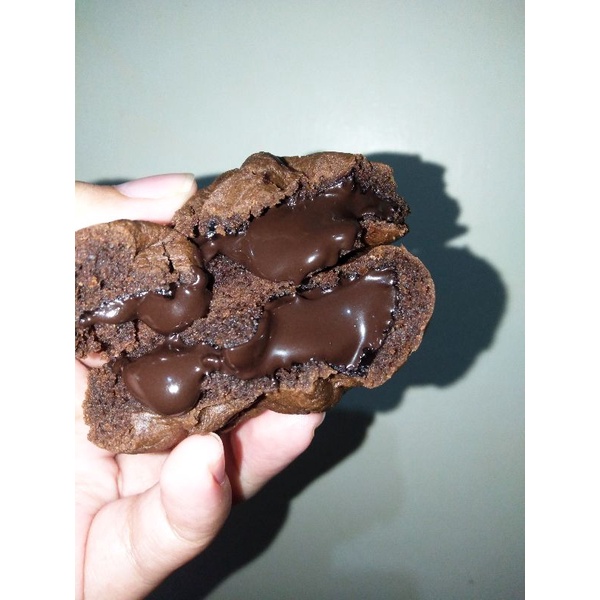 

Double Chocolate Soft Cookies by lilipali.id (Min. order 3 pcs)