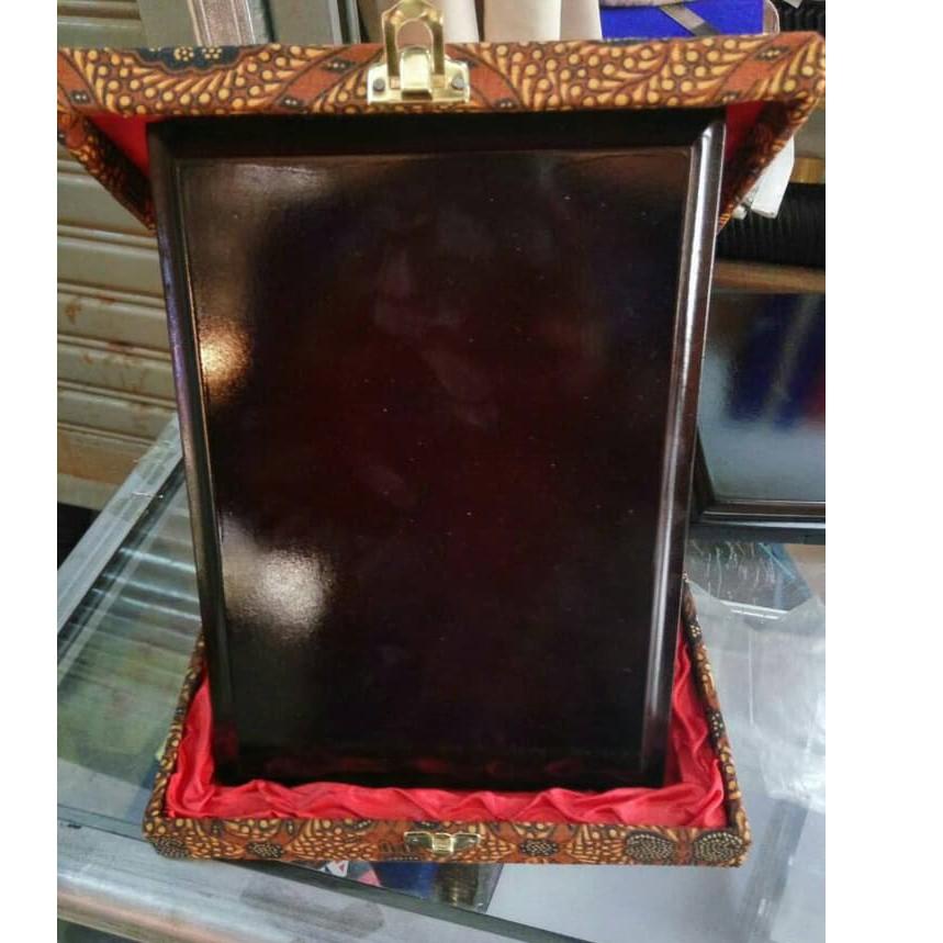 ☛ plakat kayu polos ☃