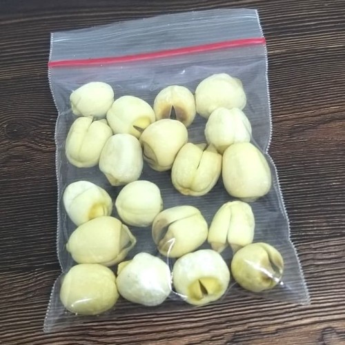 

Lian Ci/Lotus Seeds/Biji Teratai 50 gram (kemasan plastik)