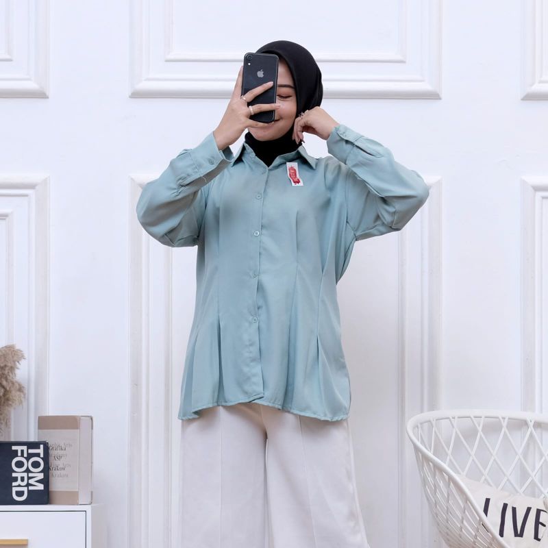 Alexa Blouse Basic Kemeja Wanita Polos Lengan Panjang Kemeja Kantor