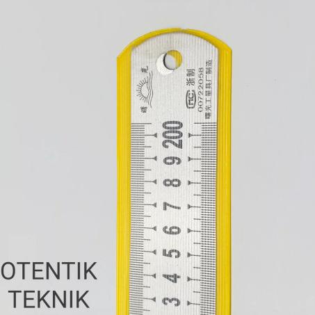 

Penggaris Besi 200 Cm - 2000 Mm - 2 Meter - Steel Ruler 80 Inch