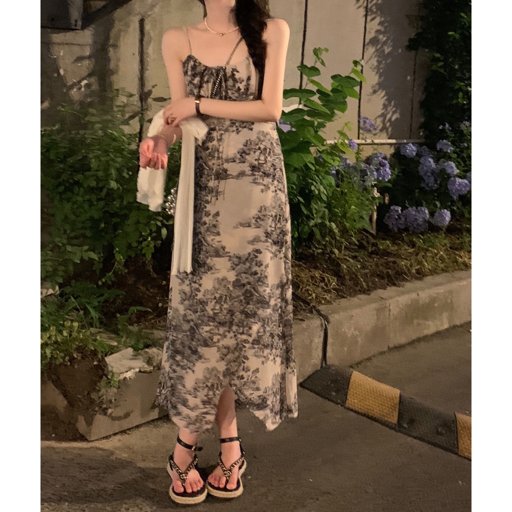 Red kumikumi keinginan murni angin lukisan tinta suspender rok pinggang celah gaun wanita musim semi tabir surya cardigan dua potong set