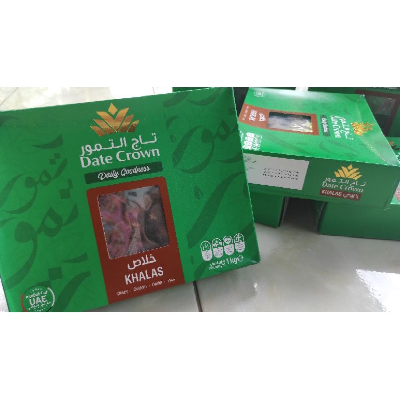 

DATE CROWN KURMA KHALAS 1KG ORI ASLI 100% HALAL